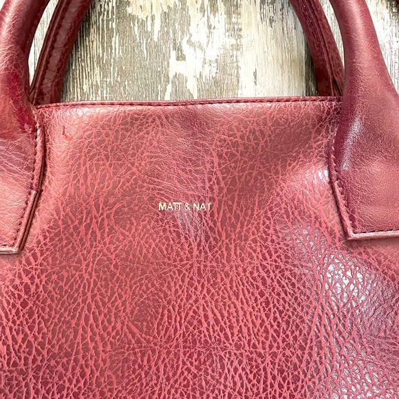 Matt & Nat Messenger/Laptop Bag - Picture 2 of 8